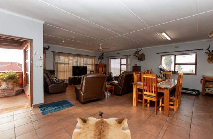 3 Bedroom Property for Sale in Vredenburg Western Cape